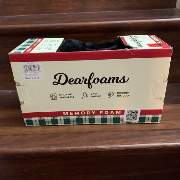 New DearFoam Women’s Slippers Faux Fur Memory Foam Indoor Outdoor Black M 7-8 - Picture 11 of 13